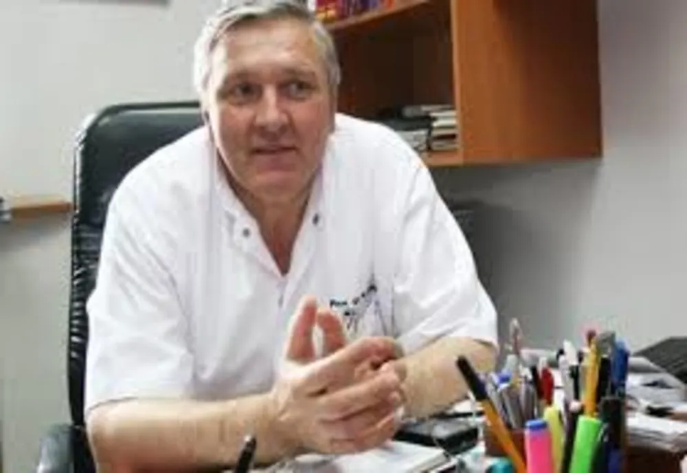 Medicul Mircea Beuran, internat după INFECTAREA cu noul coronavirus