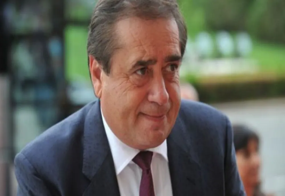 Ioan Niculae s-a predat polițiștilor pe Aeroportul Henri Coandă