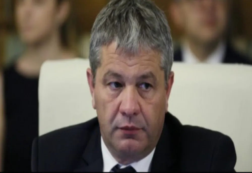 DNA cere pentru a doua oară ridicarea imunității lui Florian Bodog. Senatorul va fi audiat săptămâna viitoare în Parlament