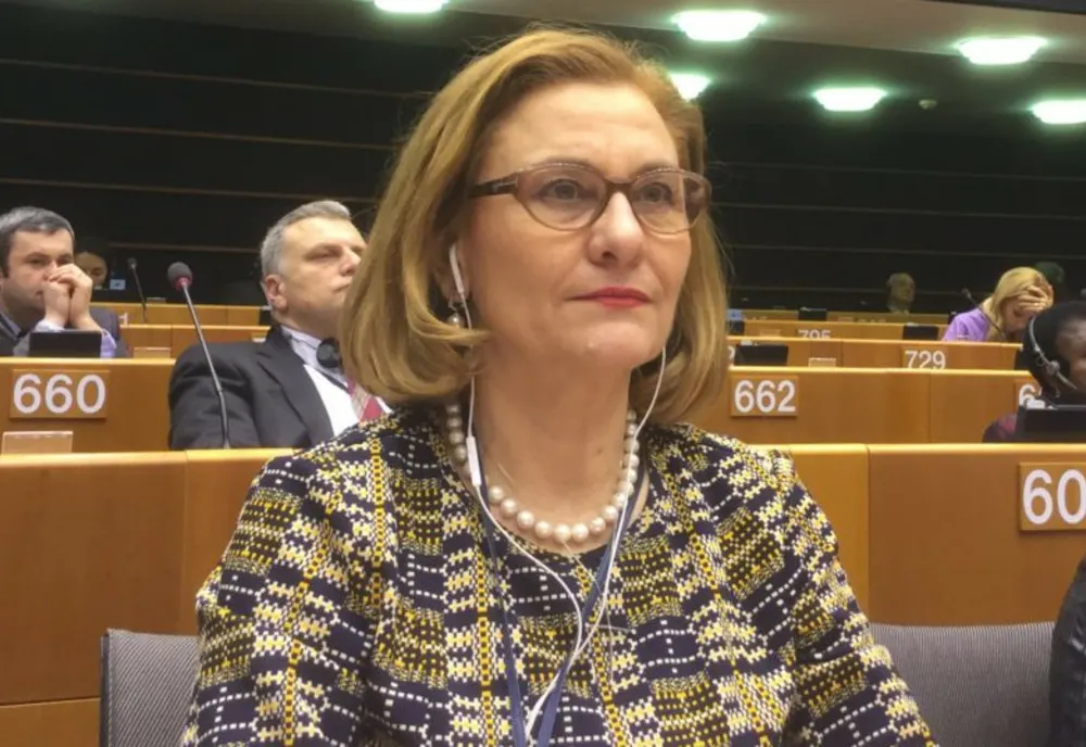Cea mai comentată pagină de Facebook a fost închisă! Maria Grapini, scandal cu echipa de PR