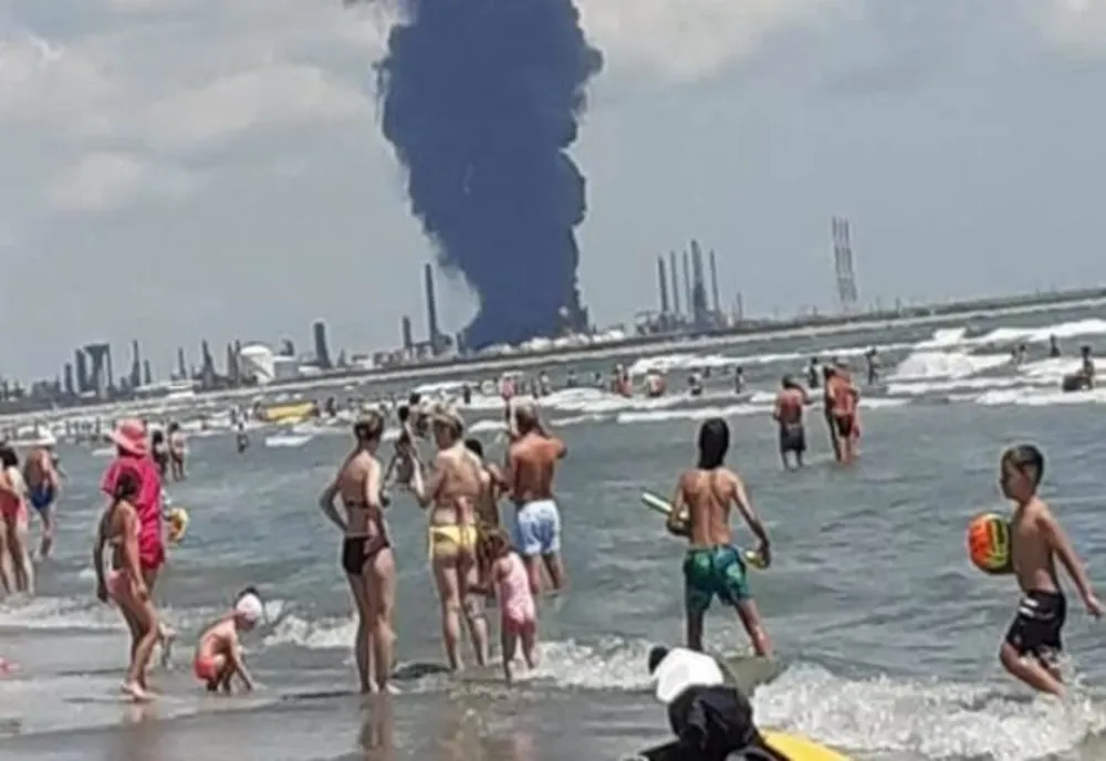 Premierul Cîțu intervine în cazul exploziei de la Petromidia: ”I-am solicitat secretarului de stat Raed Arafat și șefului IGSU să meargă la fața locului”