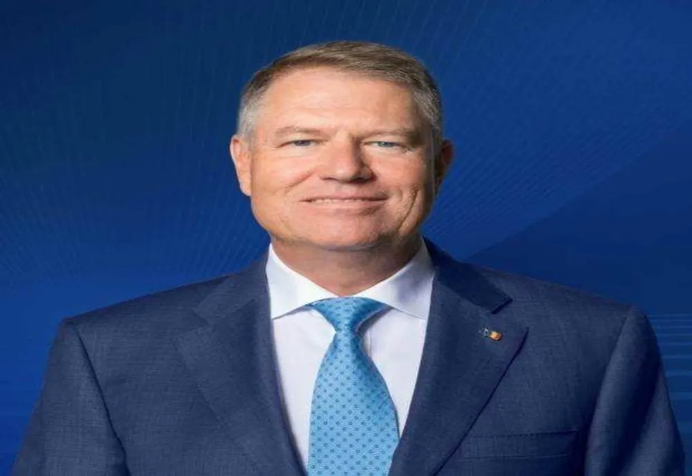 PREȘEDINTELE IOHANNIS: ZIUA DE 23 AUGUST NE ARATĂ DIFERENŢA PE CARE O POATE FACE UN SINGUR OM ÎN FAŢA URII
