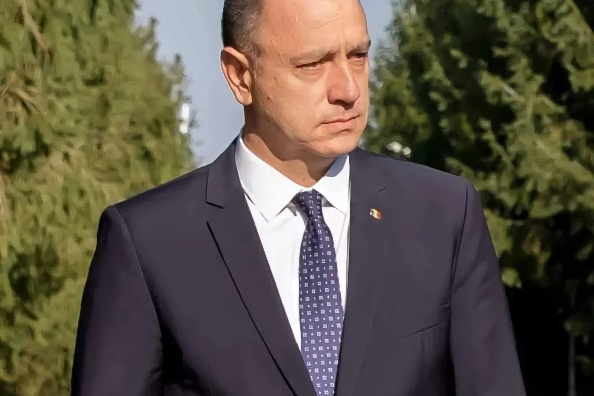 Fifor: Nu voi vota nicio lege care diminuează veniturile militarilor sau polițiștilor
