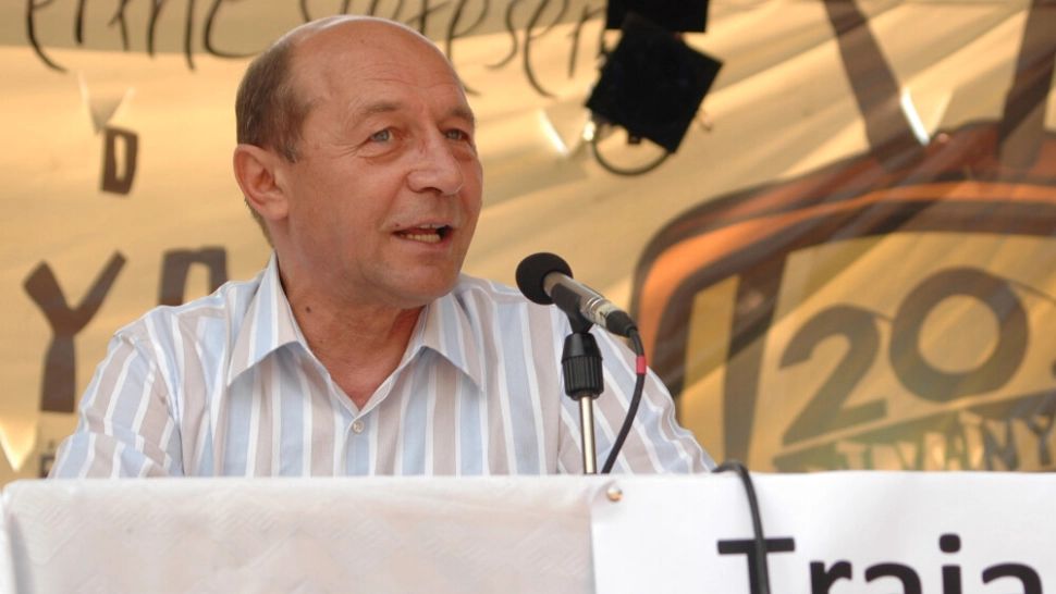 Traian Băsescu, despre anularea alegerilor:” E o afacere dâmboviţeană. Mă îndoiesc că se vor găsi probe că sunt implicaţi ruşii”