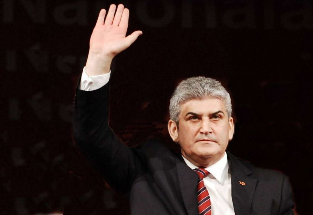 Mesajul lui Gabriel Oprea la final de an: ”Sa pretuim mai mult viata, sanatatea, sa ne pretuim mai mult familiile, prietenii, sa ne iubim mai mult aproapele”