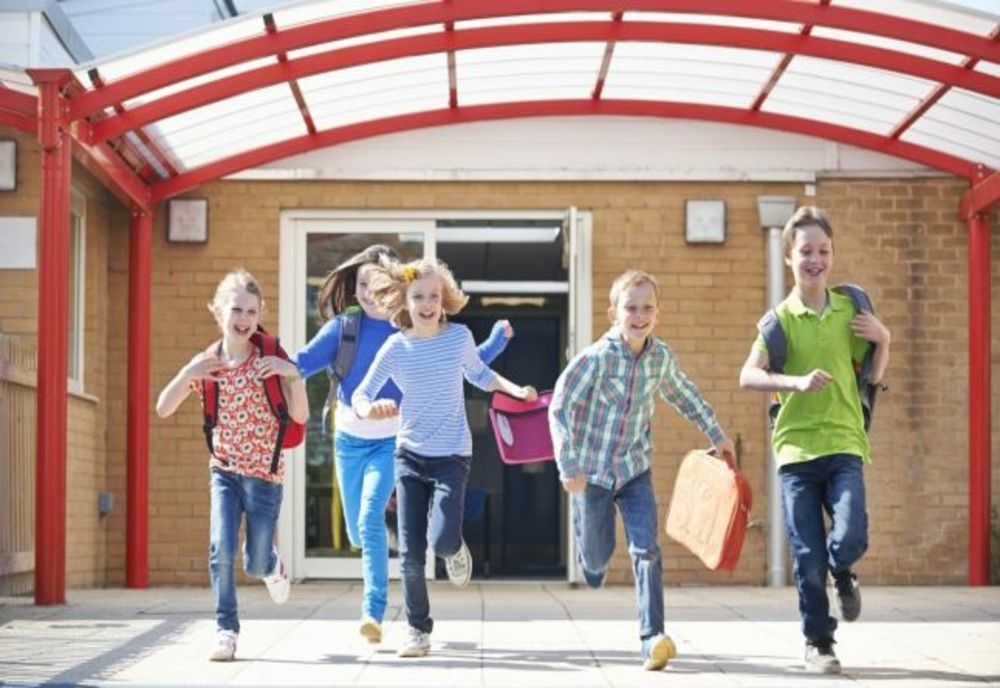 Ministrul Educației a anunțat vacanțele din viitorul an școlar