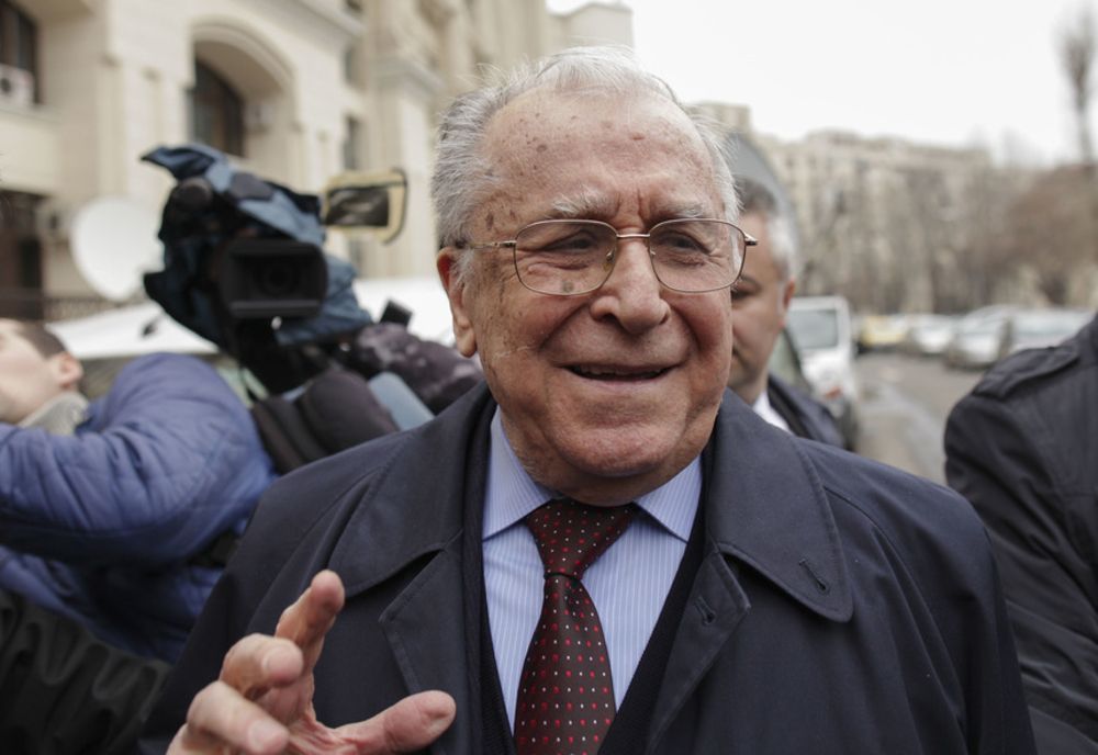 CINE VA MOȘTENI VILA LUI ION ILIESCU DIN SELECTUL CARTIER PRIMĂVERII
