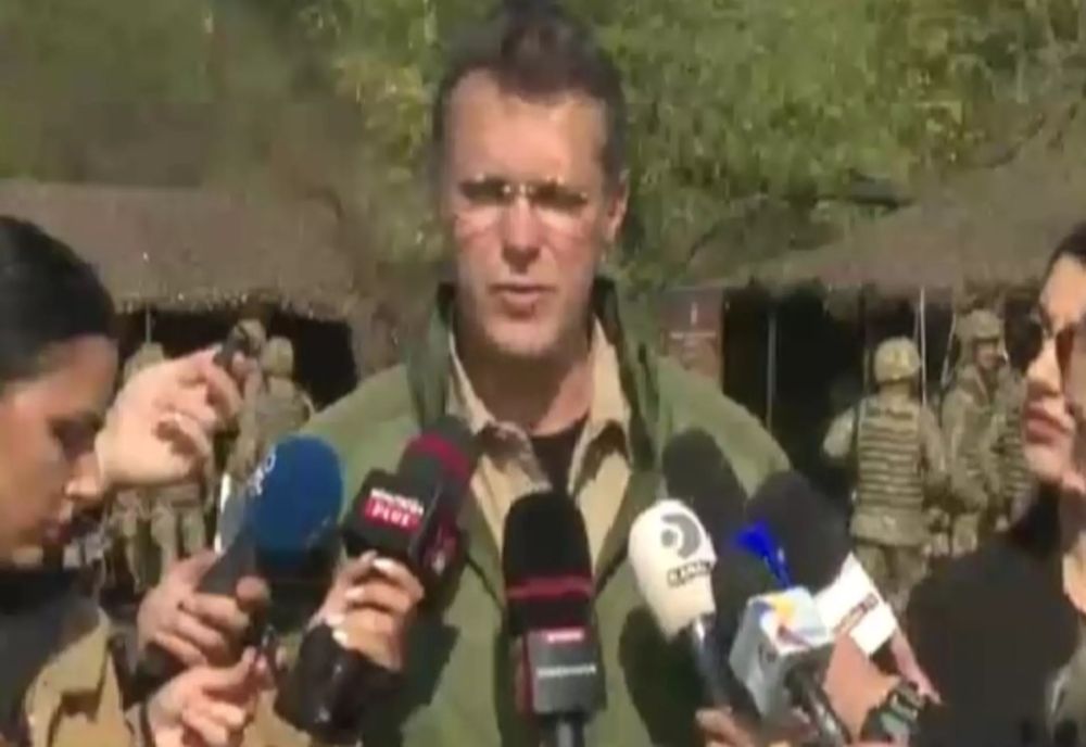 Moșteanu apără salariile militarilor: Mi se pare total inoportun - ca să folosesc așa, un termen diplomatic - să ne atingem acum de motivarea militarilor