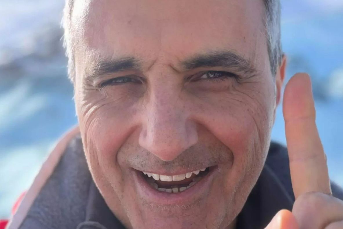 Criza de încredere în clasa politică: Robert Turcescu cere „întoarcerea la popor” și vot corect