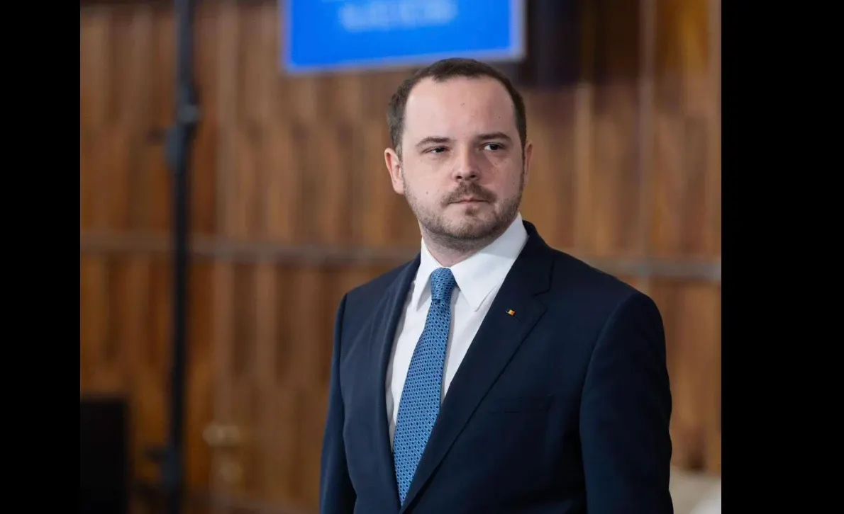 Rogobete îi cere lui Ilie Bolojan să plece din funcție: „Viețile oamenilor nu se pot calcula în deficit”