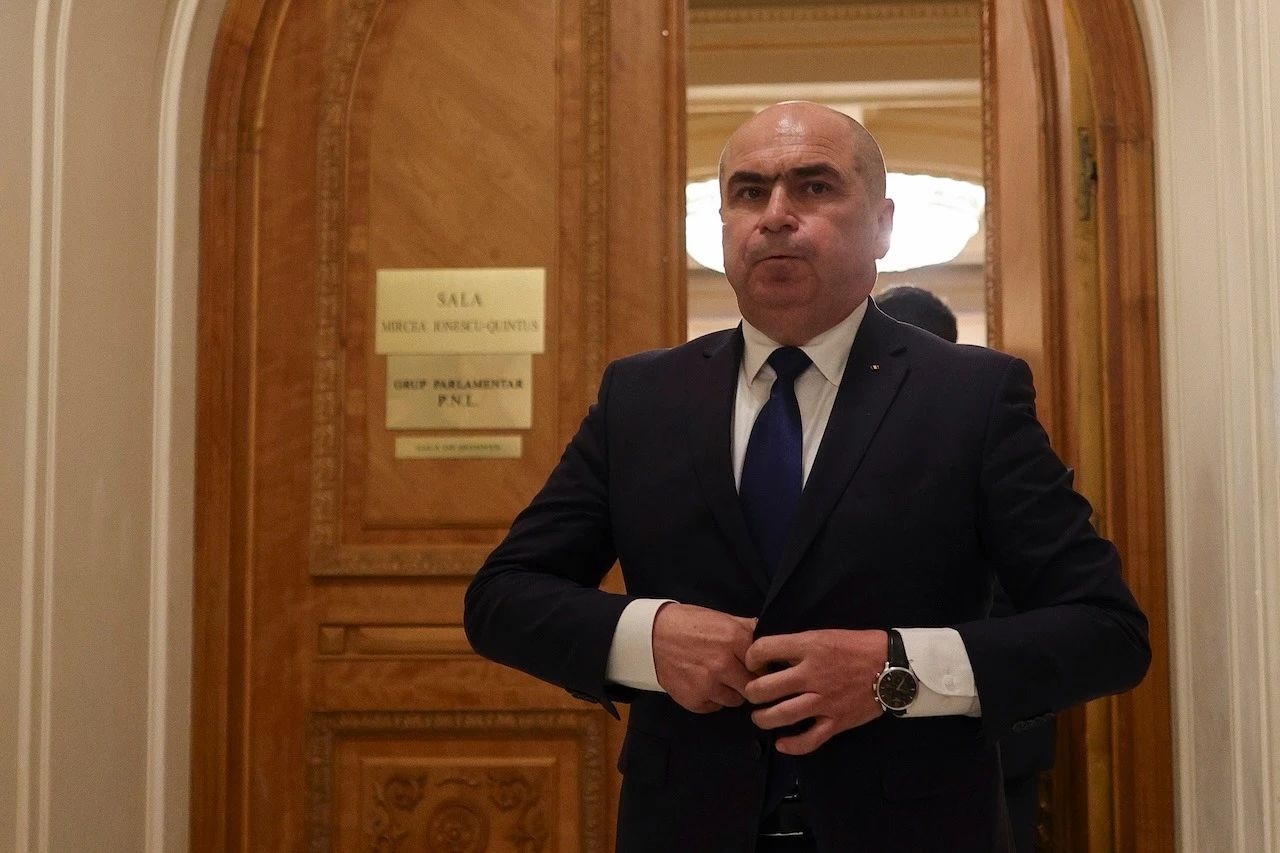 Tensiuni politice: PSD îl acuză pe Ilie Bolojan de trafic de influență în dosarul fondurilor SAFE