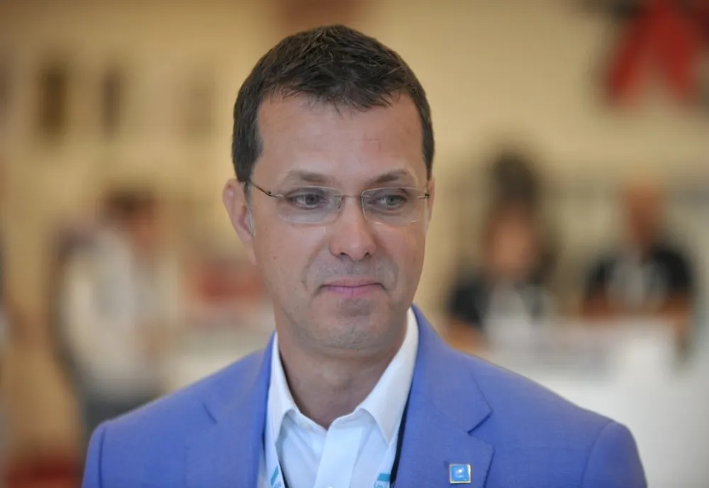 Deputatul USR Ionuţ Moşteanu: Doar în ultimele zile, peste 30 primari PSD s-au transferat la PNL