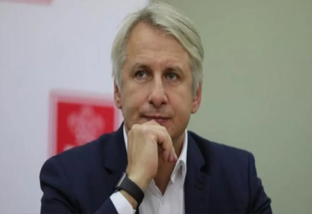 Lovitură totală pentru Florin Cîțu! Eugen Teodorovici l-a dat în judecată