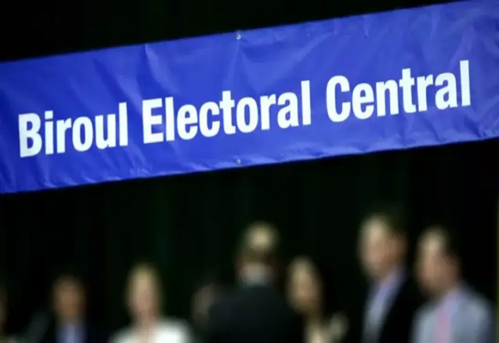 ALIANȚA ROMÂNIA ÎNAINTE A FOST ÎNREGISTRATĂ LA BEC. CRIN ANTONESCU ESTE CANDIDAT LA PREZIDENȚIALE