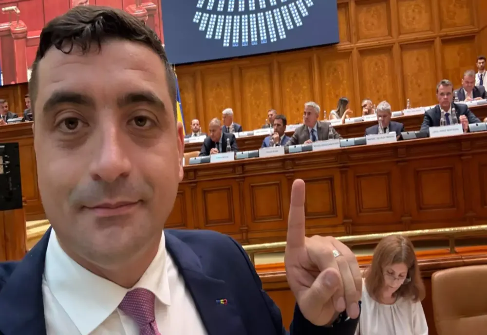 ȘEDINȚĂ COMUNĂ ÎN PARLAMENT: MOȚIUNILE DE CENZURĂ ALE OPOZIȚIEI, PREZENTATE ÎN PLEN 