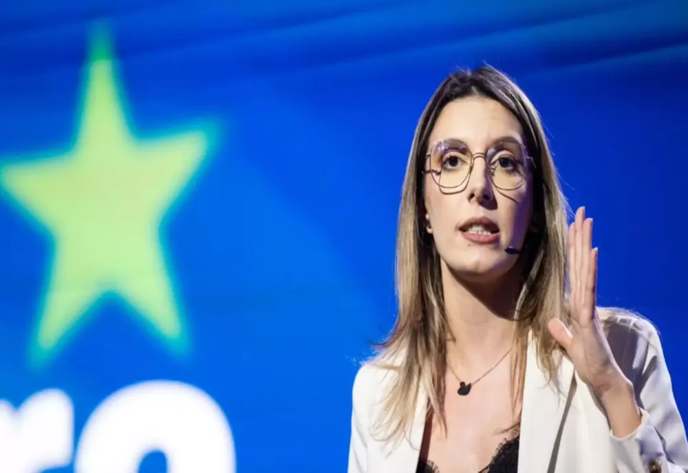 Diana Buzoianu