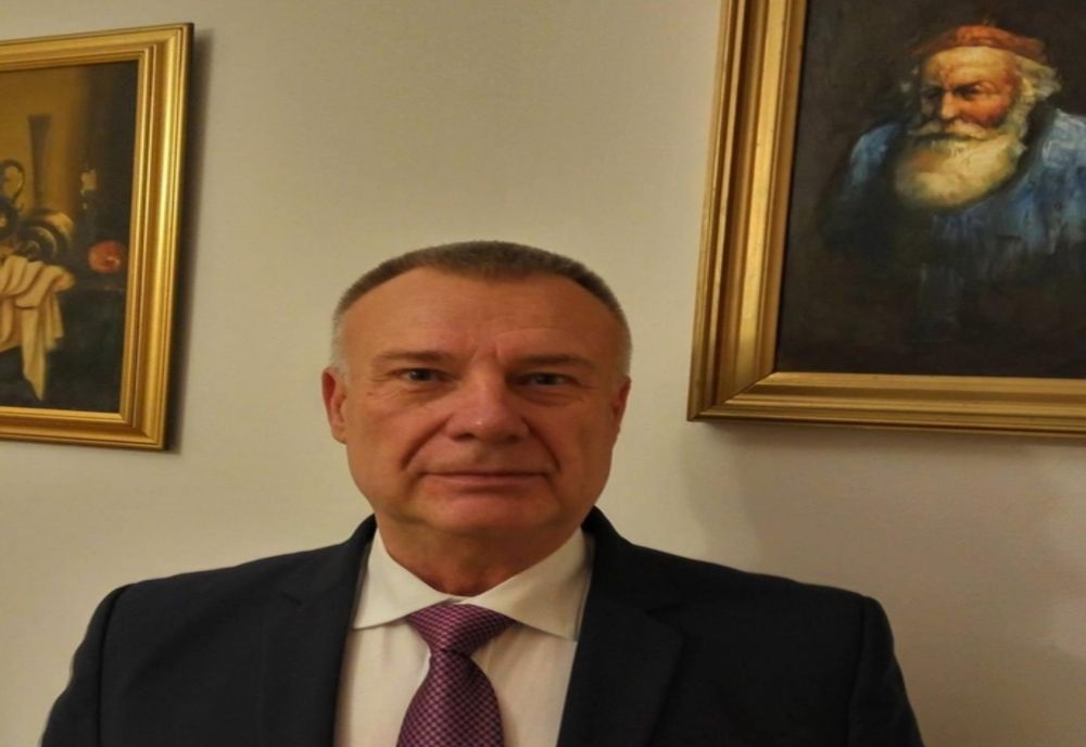 Lider ALDE București: PNL încearcă, pe toate căile, să decredibilizeze armata