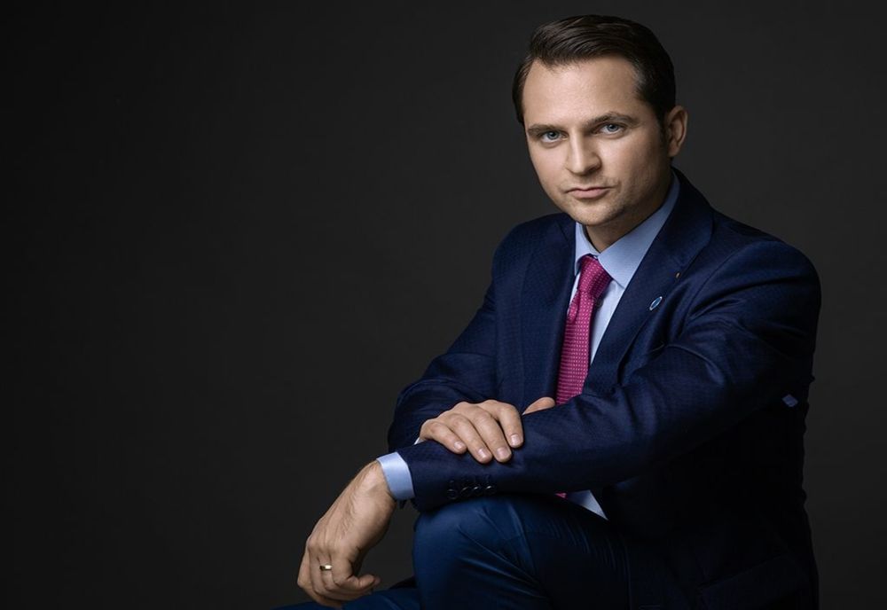 SEBASTIAN BURDUJA: ROMÂNIA NU ARE SUFICIENTĂ ENERGIE: IMPORTĂ 1.459 DE MEGAWAȚI. ȚARA A AJUNS DEPENDENTĂ DE ENERGIE PENTRU CĂ AU FOST ÎNCHISE MINELE DE CĂRBUNI