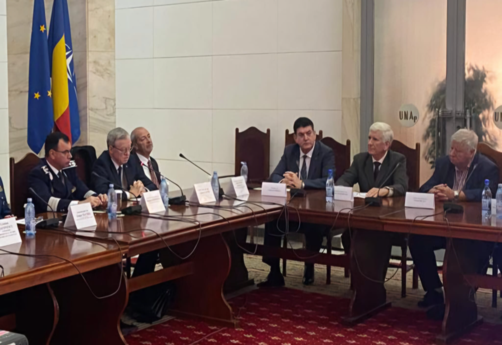 PREȘEDINTELE UMPMV, Gl.(r) GABRIEL OPREA A PARTICIPAT LA CONFERINȚA ȘTIINȚIFICĂ ”ARMATA ÎN SOCIETATEA DEMOCRATICĂ” 