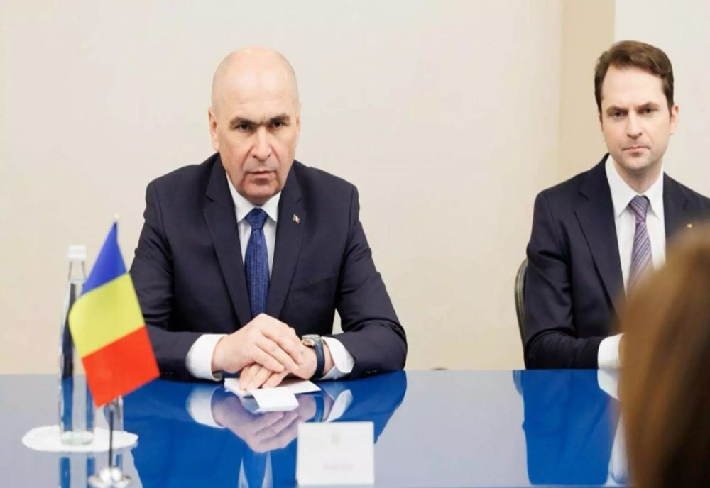 Premierul Bolojan merge la Viena pentru o vizită de două zile: oprire strategică la Budapesta pentru discuții energetice