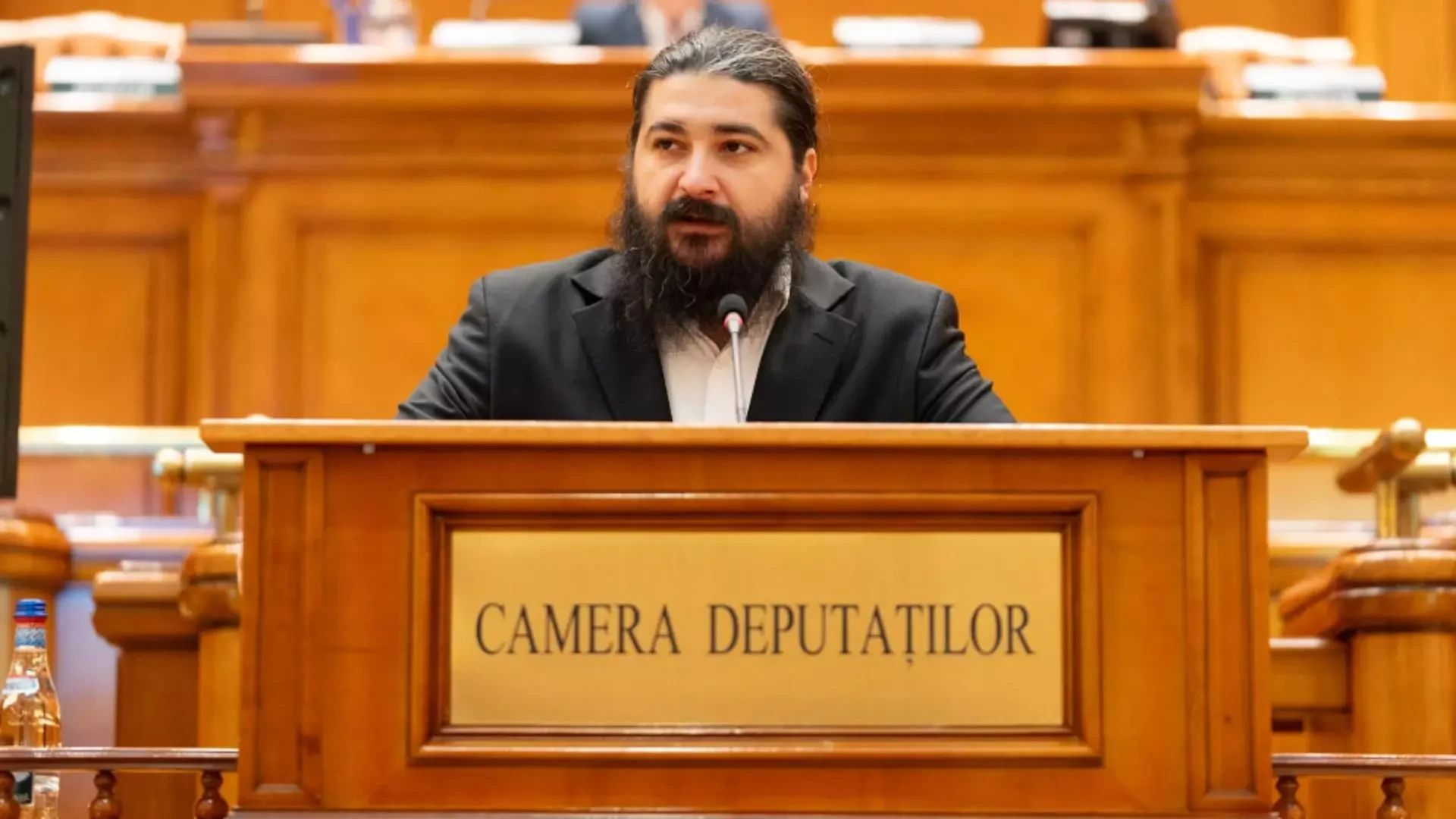 Bogdan Velcescu (deputat AUR): „Nici marile imperii nu au pârjolit agricultura românească așa cum o face Guvernul PSD-PNL-USR-UDMR prin acordul Mercosur!”